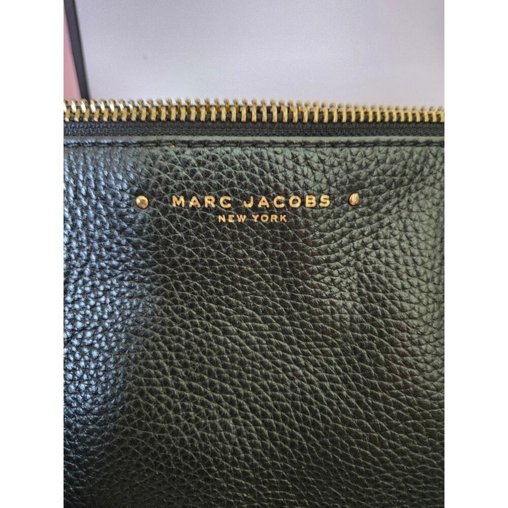 Marc Jacobs Eclipse Group Leather Crossbody - Picture 2 of 9